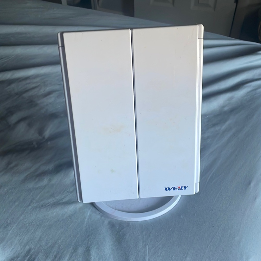 LED Mirror
